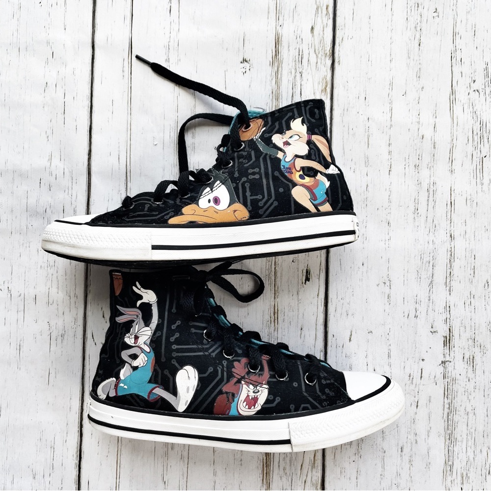 Converse Space jam a New Legacy Looney Toons youth multicolor sneakers size 3 - Picture 9 of 9